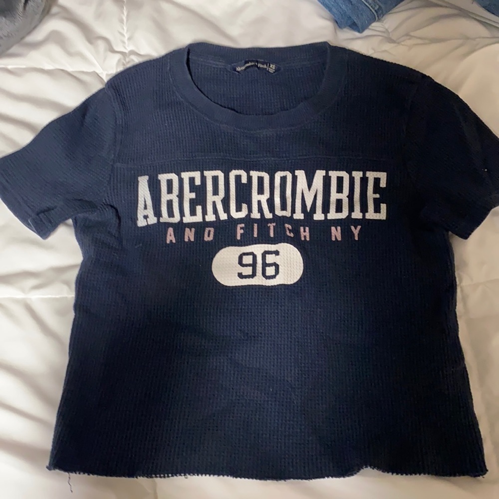 cropped shirt